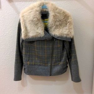 ❤️❤️ Banana Republic Wool and Faux Fur coat